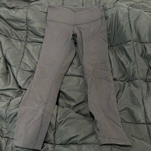 Black lululemon leggings